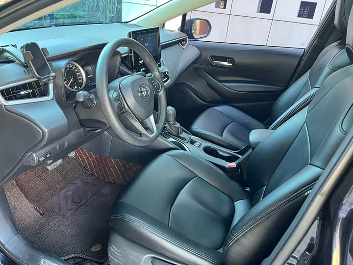 Фото 4 - Toyota Allion