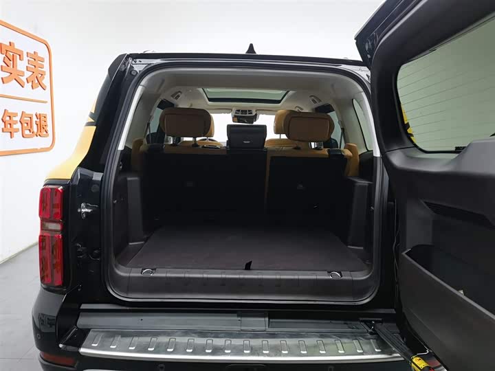 Фото 16 - Tank 500 Hybrid