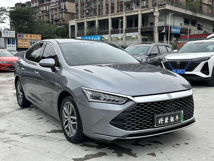 Фото 3 - BYD Qin Plus