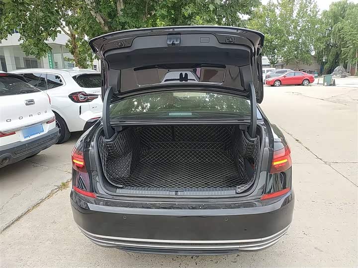 Фото 9 - Volkswagen Passat