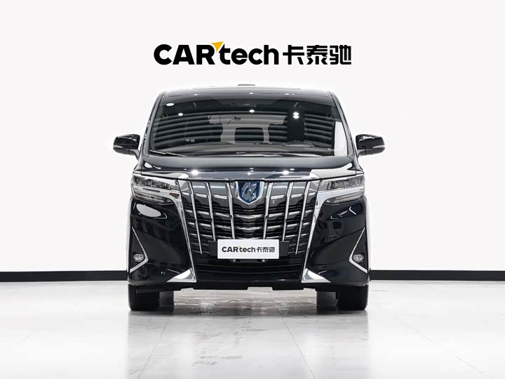 Фото 2 - Toyota Alphard