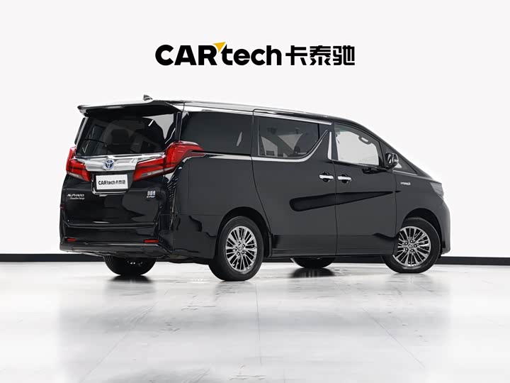 Фото 9 - Toyota Alphard
