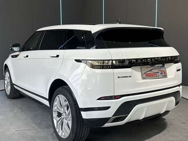 Фото 8 - Land Rover Range Rover Evoque L