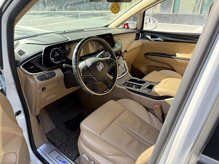 Фото 7 - Buick GL8 ES