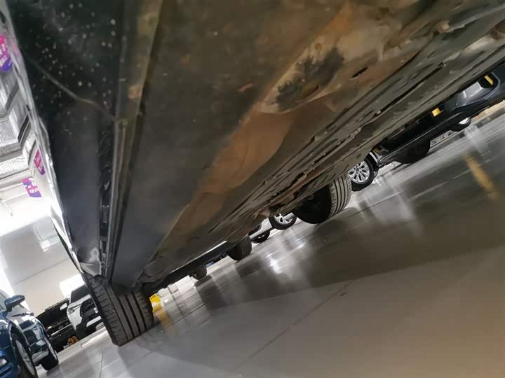 Фото 21 - Volvo XC60 Hybrid