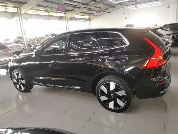 Фото 5 - Volvo XC60 Hybrid