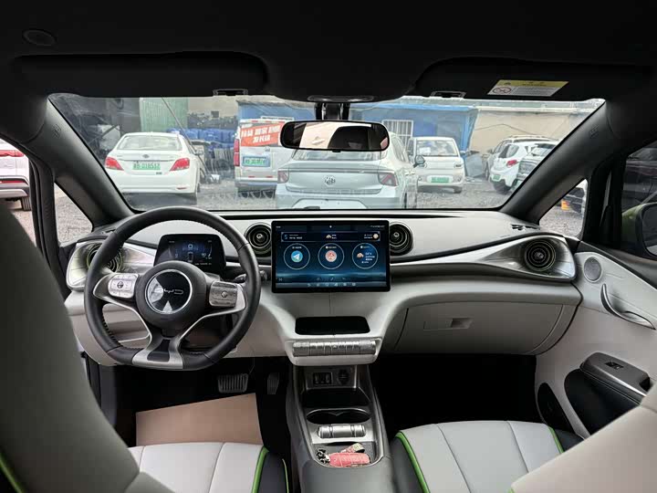 Фото 9 - BYD Dolphin