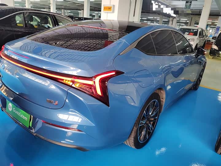 Фото 7 - Hozon S