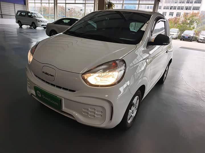 Фото 1 - Roewe Clever