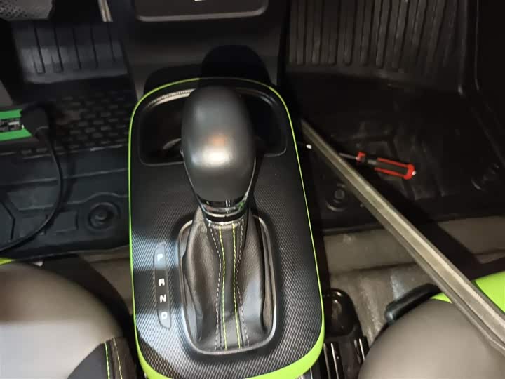 Фото 14 - Roewe Clever