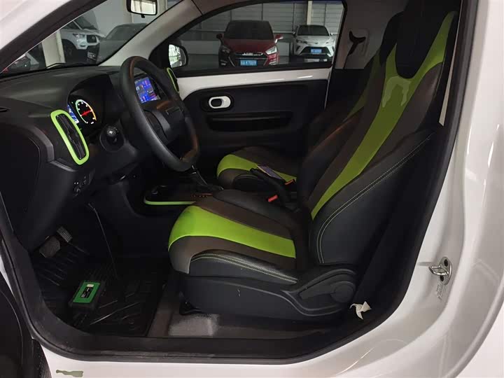 Фото 15 - Roewe Clever