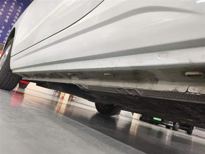 Фото 22 - Roewe Clever