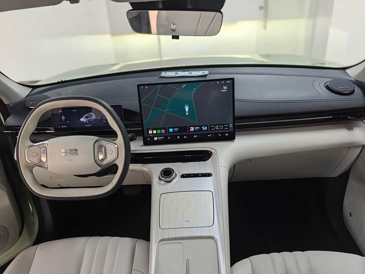 Фото 5 - Geely Galaxy E5