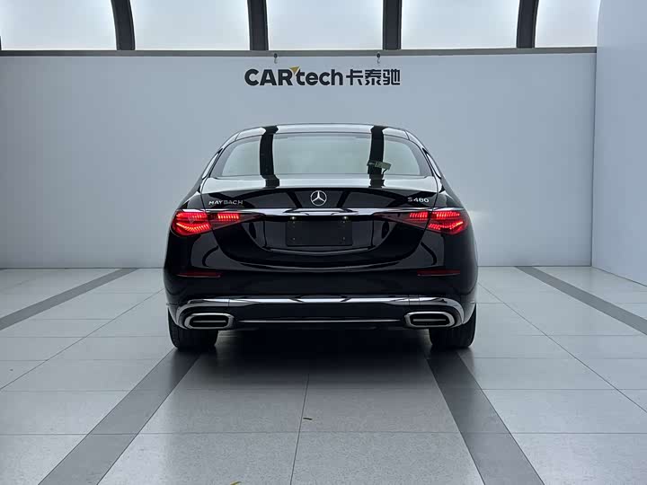 Фото 2 - Mercedes-Benz Maybach S-Class