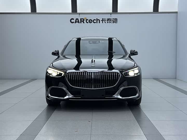 Фото 3 - Mercedes-Benz Maybach S-Class