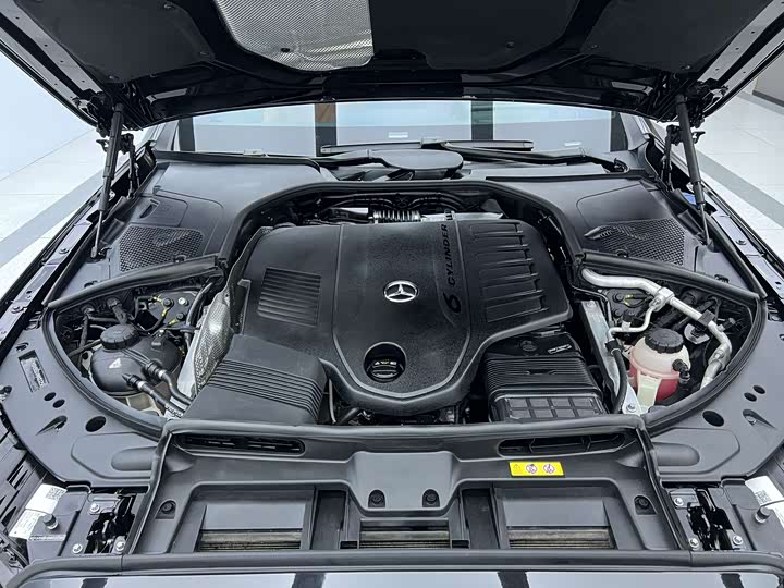 Фото 31 - Mercedes-Benz Maybach S-Class