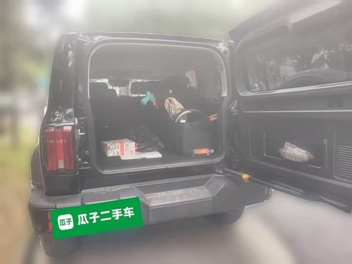 Фото 10 - Tank 300