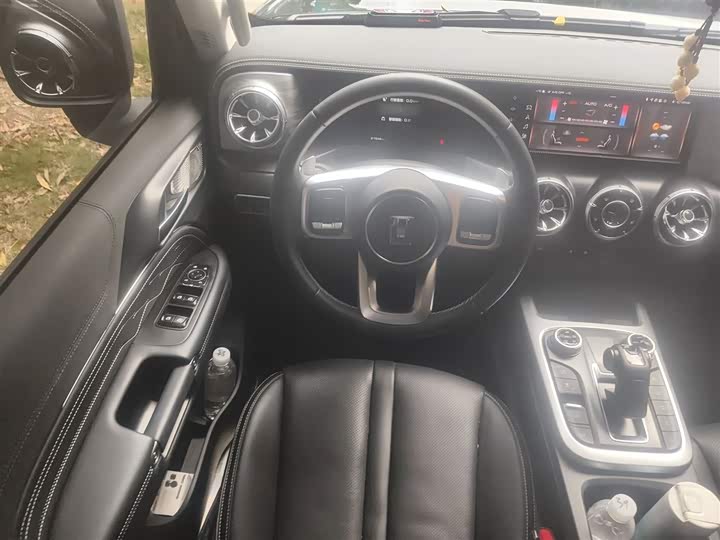 Фото 3 - Tank 300