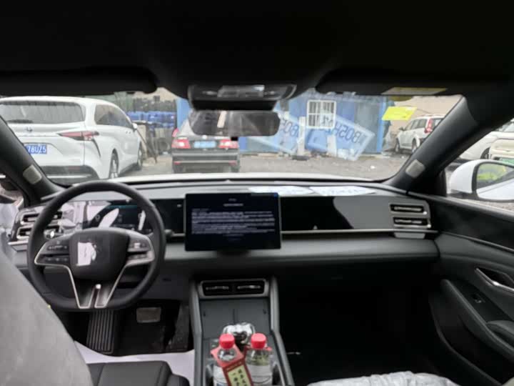 Фото 8 - BYD Qin L