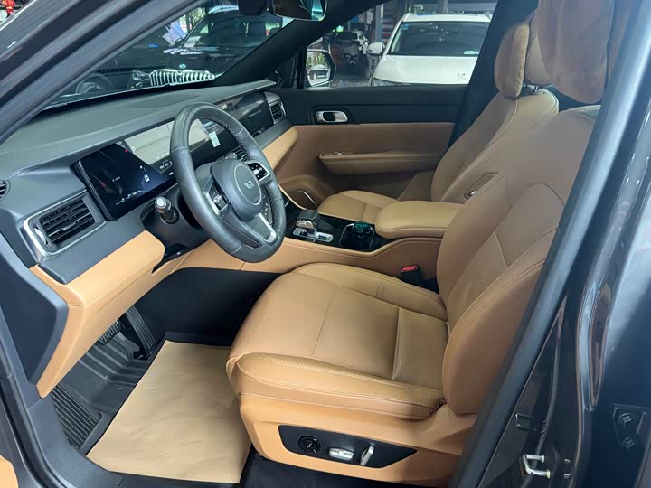 Фото 14 - LiXiang One