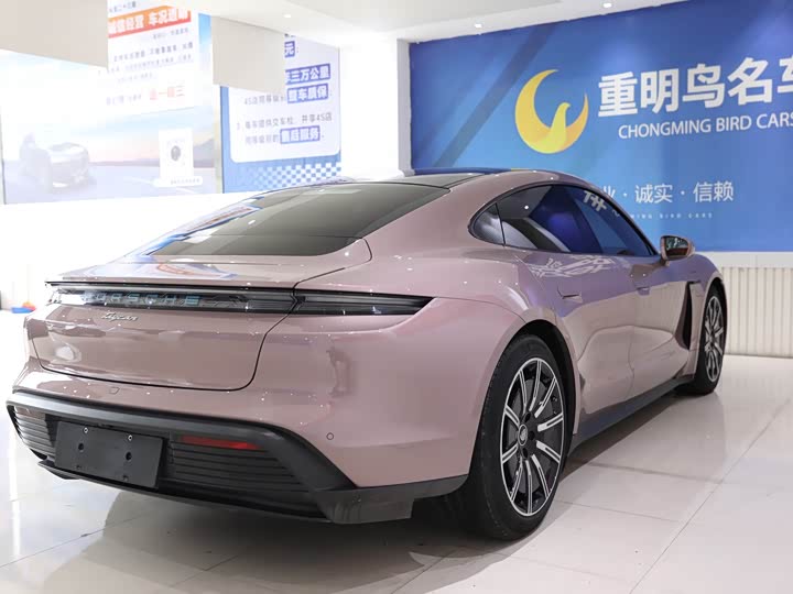 Фото 5 - Porsche Taycan