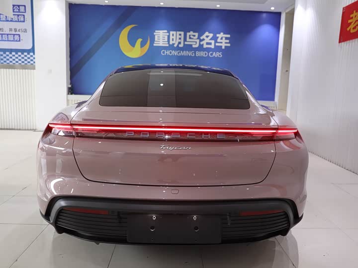 Фото 6 - Porsche Taycan