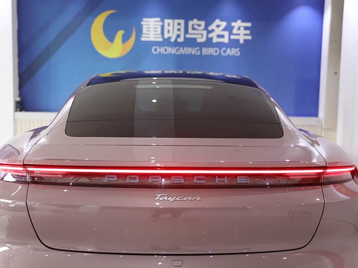 Фото 7 - Porsche Taycan