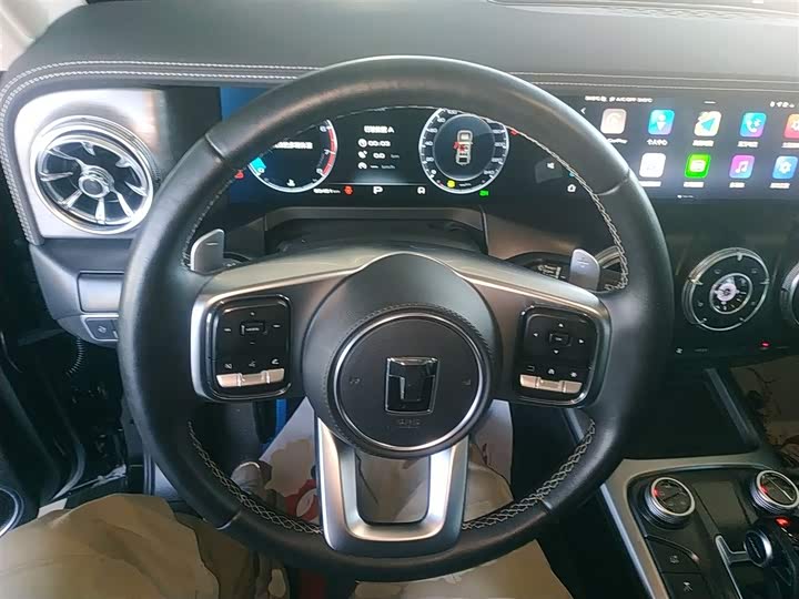 Фото 11 - Tank 300