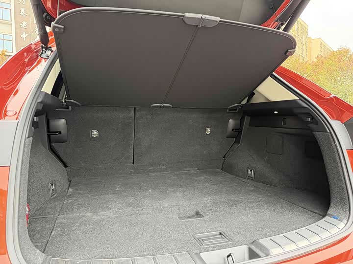 Фото 10 - Lexus NX