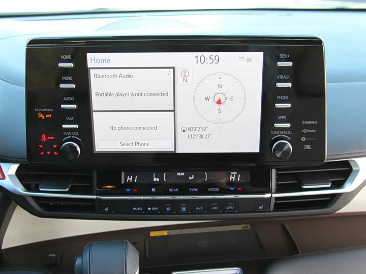 Фото 21 - Toyota Sienna