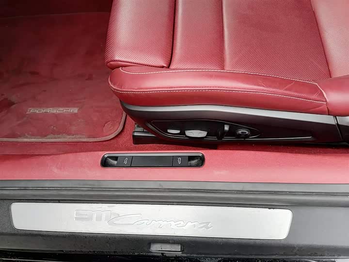 Фото 6 - Porsche 911