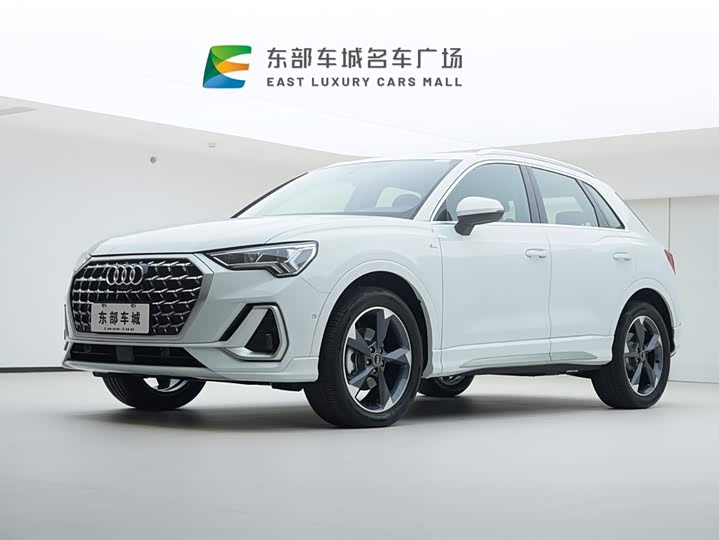 Фото 1 - Audi Q3