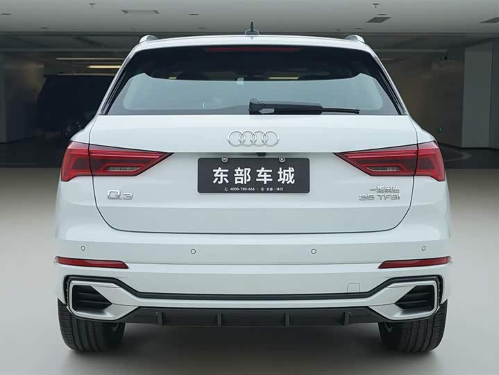 Фото 4 - Audi Q3