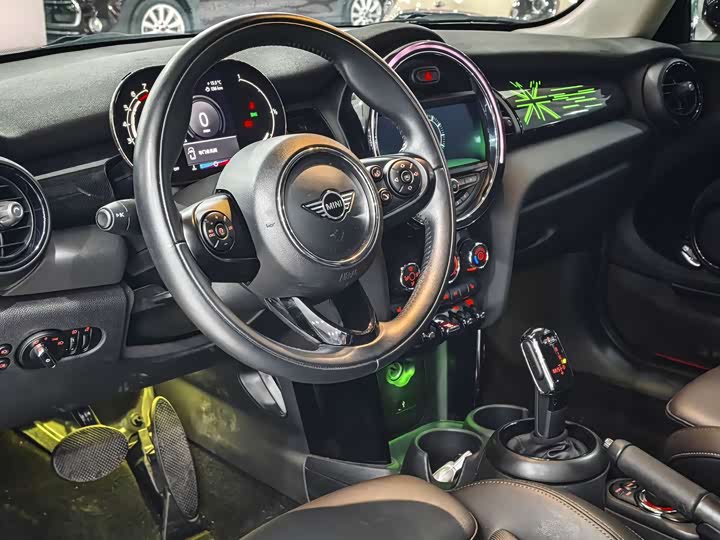 Фото 13 - Mini Mini