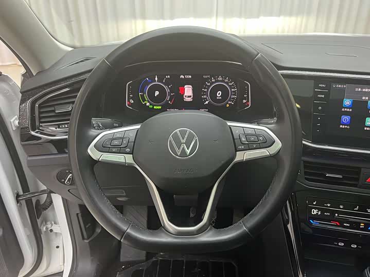 Фото 10 - Volkswagen Tayron GTE Hybrid