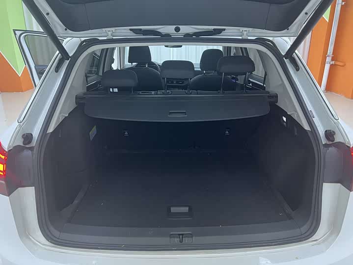 Фото 6 - Volkswagen Tayron GTE Hybrid