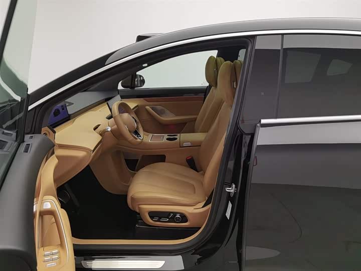 Фото 10 - Luxeed R7