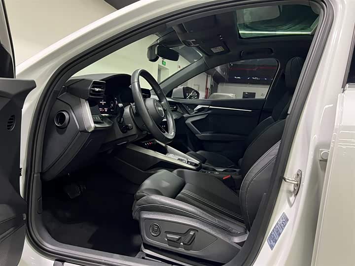 Фото 9 - Audi A3