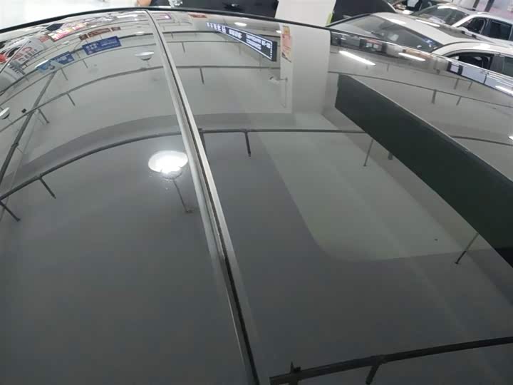 Фото 27 - Mercedes-Benz E-Class