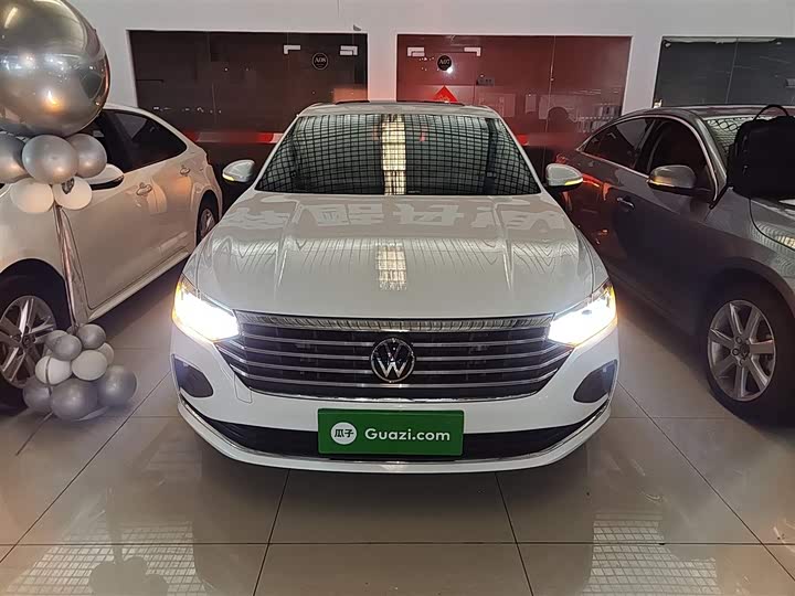 Фото 3 - Volkswagen Lavida