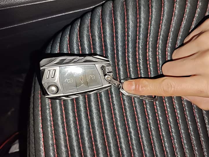 Фото 9 - Volkswagen Lavida