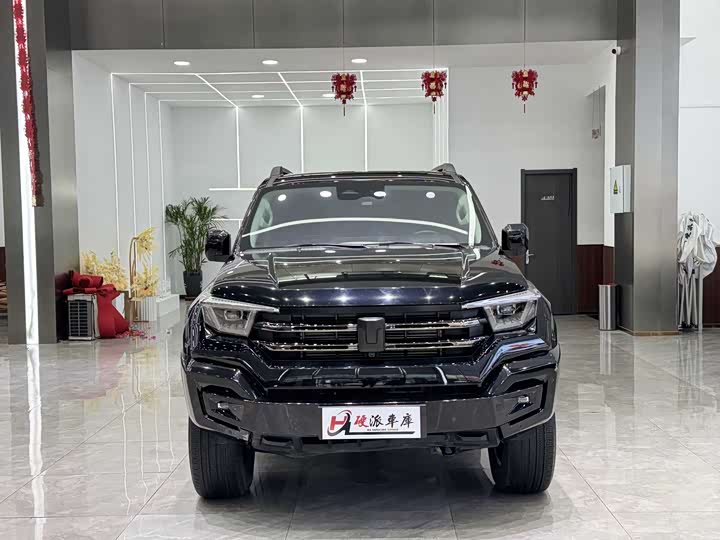 Фото 2 - Tank 400 Hybrid