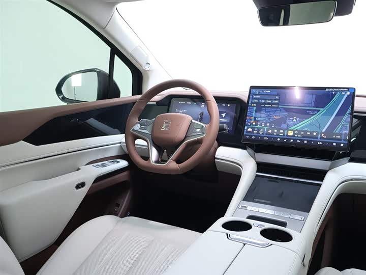 Фото 14 - BYD Xia