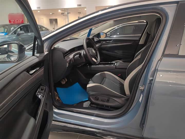 Фото 13 - Volkswagen ID.7 Vizzion