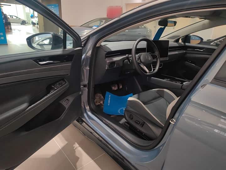 Фото 20 - Volkswagen ID.7 Vizzion