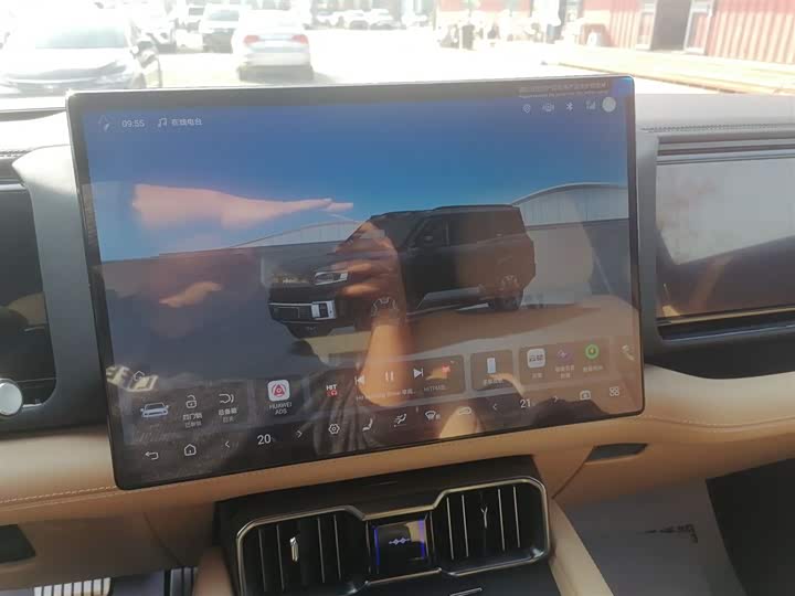 Фото 13 - BYD FangChengBao Leopard 8