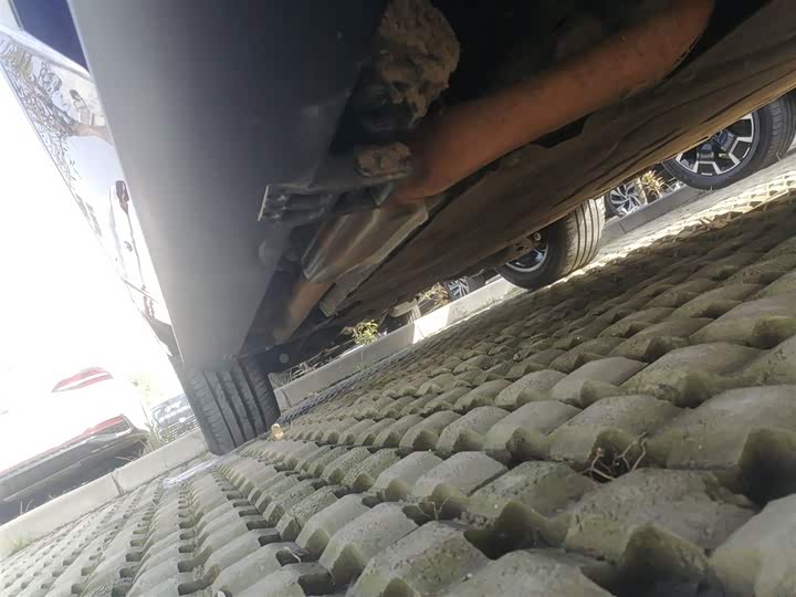 Фото 21 - BYD FangChengBao Leopard 8