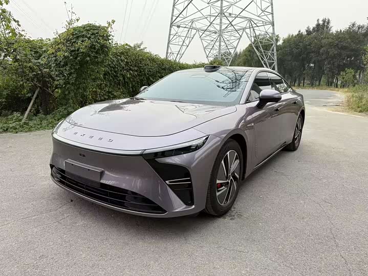 Фото 2 - Exeed Sterra ES