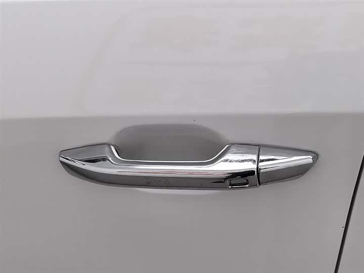 Фото 18 - Maxus G50