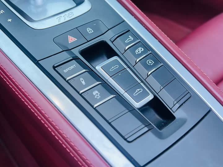 Фото 12 - Porsche 718